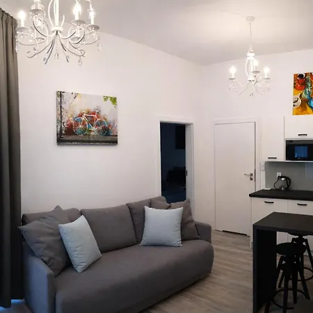 Z-1 Old Town O&p Apartfamily